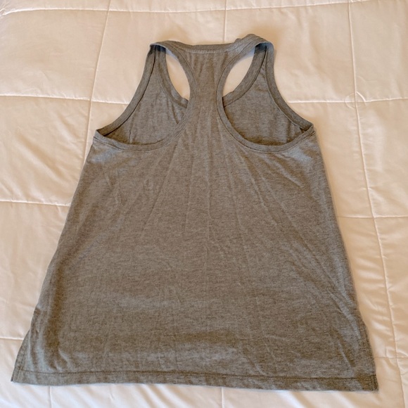 Nike racer back tank. Gray. Size medium. - Picture 4 of 5